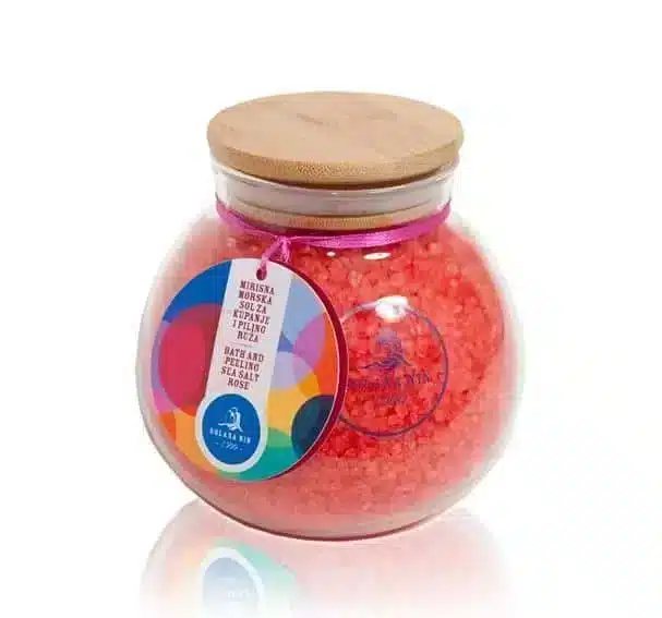 Bad- en peelingzout met rozengeur, 600gr grootverpakking voor een ontspannend bad